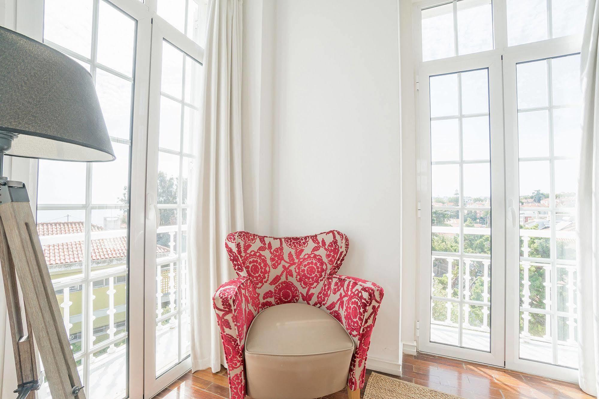 Blue Boutique Hostel & Suites Estoril Extérieur photo