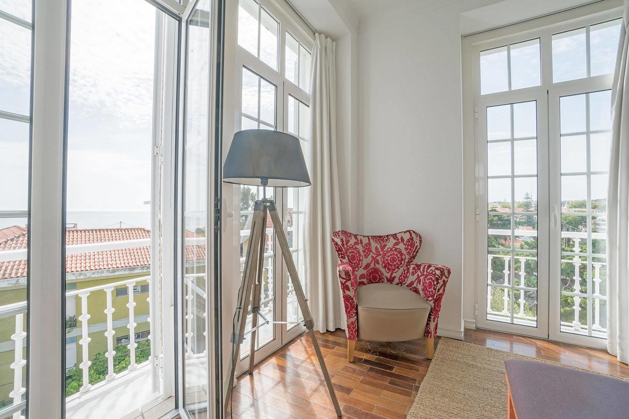 Blue Boutique Hostel & Suites Estoril Extérieur photo